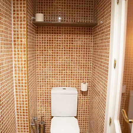 Rajabai Apartment Almansa Exterior photo