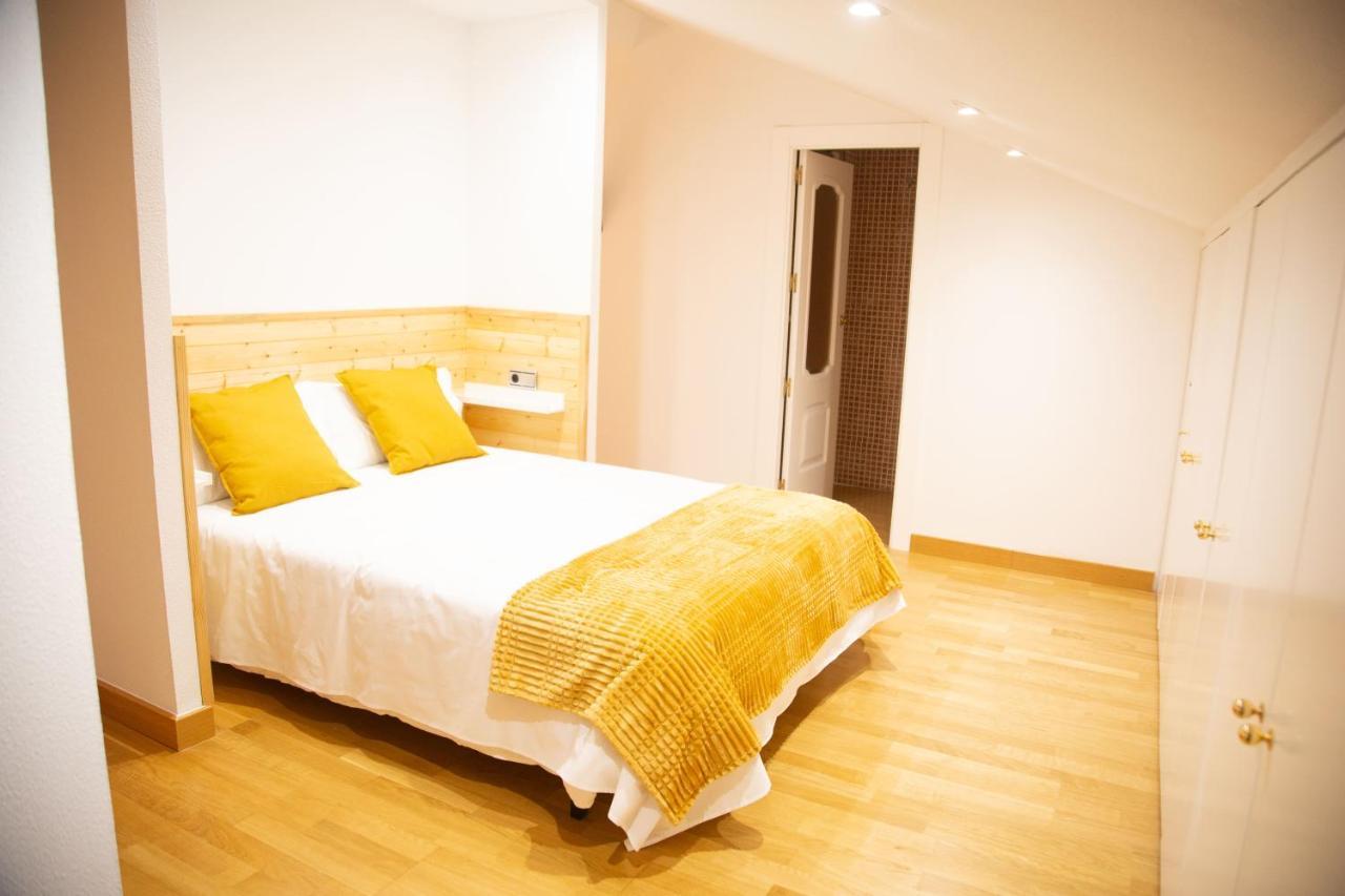 Rajabai Apartment Almansa